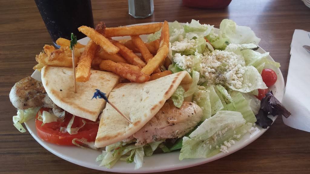 Denos Fine Foods | restaurant | 6161 St Andrews Rd, Columbia, SC 29212, USA | 8037727676 OR +1 803-772-7676