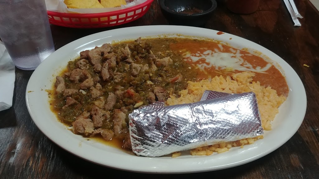 El Parralito | restaurant | 310 N Main St, St John, KS 67576, USA | 6205493459 OR +1 620-549-3459