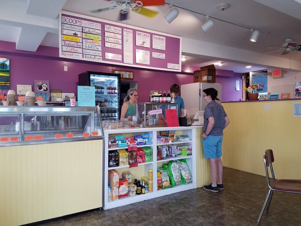 Like No Udder | restaurant | 170 Ives St, Providence, RI 02906, USA | 4012283880 OR +1 401-228-3880