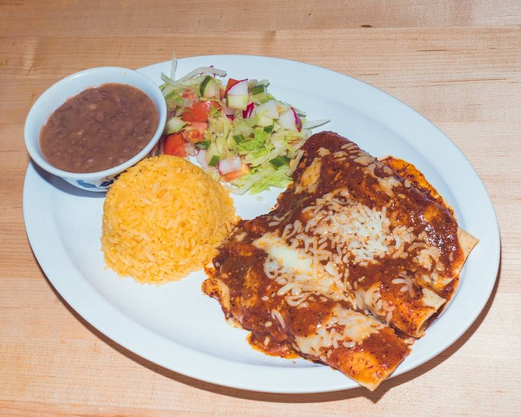 Jennifer taqueria | restaurant | 1929 Latham St, Mountain View, CA 94040, USA | 6509645584 OR +1 650-964-5584