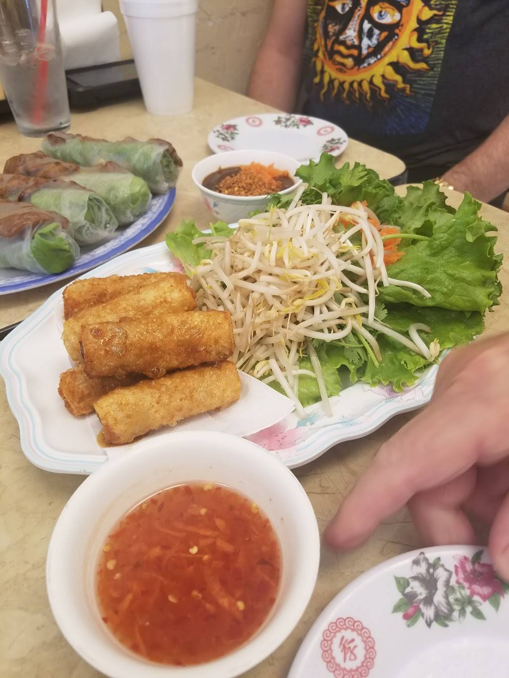 Nasa Fast Food | restaurant | 18059 Point Lookout Dr, Houston, TX 77058, USA | 2813331734 OR +1 281-333-1734