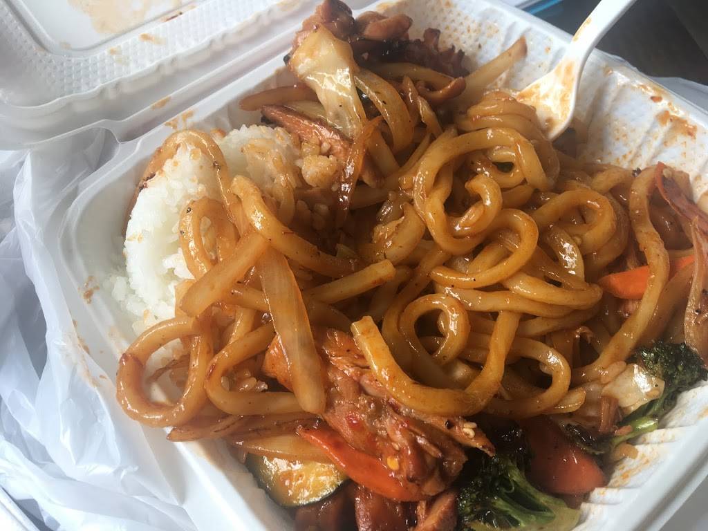 Nori Presto | restaurant | 12354 15th Ave NE, Seattle, WA 98125, USA | 2063673440 OR +1 206-367-3440