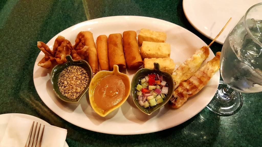 Basil Thai | restaurant | 2318 SW 336th St, Federal Way, WA 98023, USA | 2535178146 OR +1 253-517-8146