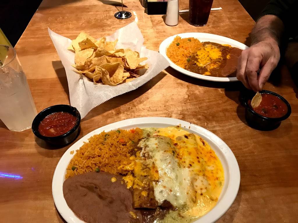 El Ranchito Restaurant | restaurant | 3517 S Cooper St, Arlington, TX 76015, USA | 8179874560 OR +1 817-987-4560