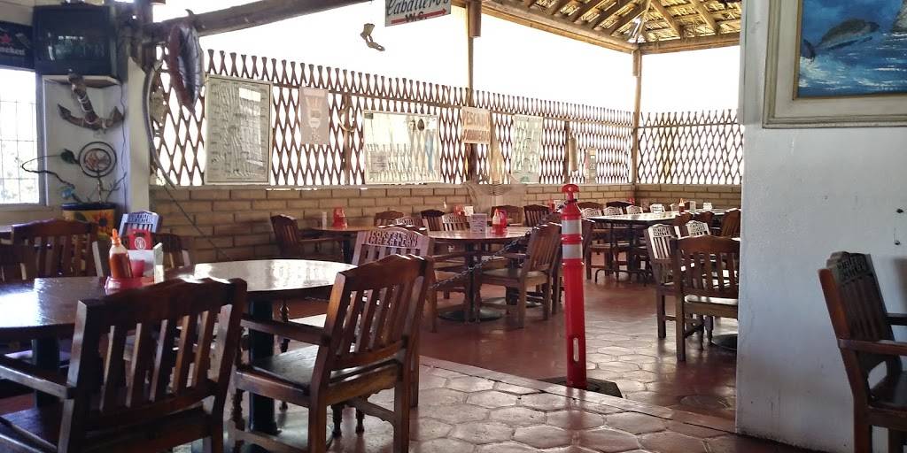 Cocktelería Mazatlán | restaurant | Diez entre Miramar y, Av Riveroll 725, Zona Centro, 22800 Ensenada, B.C., Mexico | 016461787518 OR +52 646 178 7518