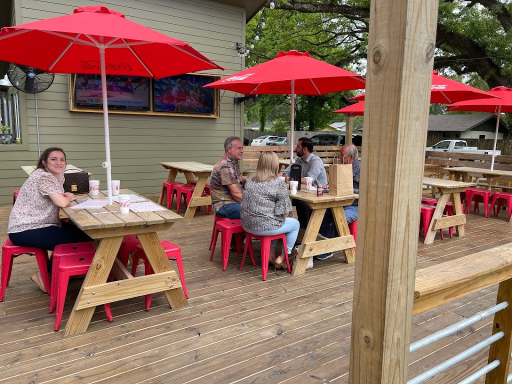 MIDCITY Smokehouse | restaurant | 117 S College Rd, Lafayette, LA 70503, USA | 3373455950 OR +1 337-345-5950