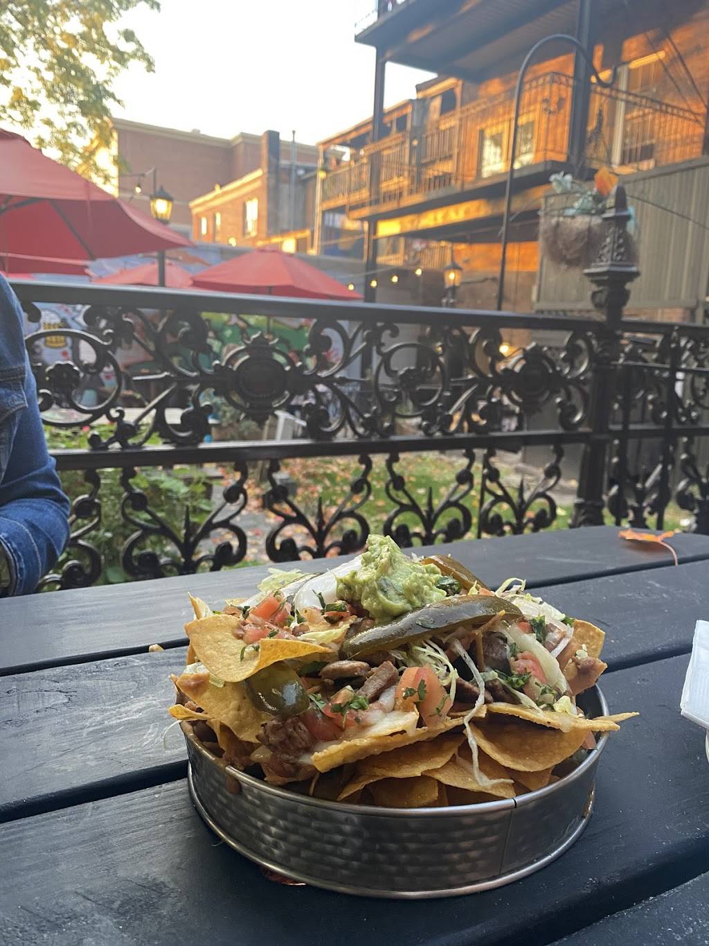 El guacamole | restaurant | 206 Main St, Poughkeepsie, NY 12601, USA | 8458490605 OR +1 845-849-0605