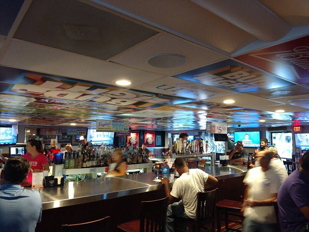 Buckets Bar and Grill | restaurant | 12020 Rousby Hall Rd, Lusby, MD 20657, USA | 4104746480 OR +1 410-474-6480