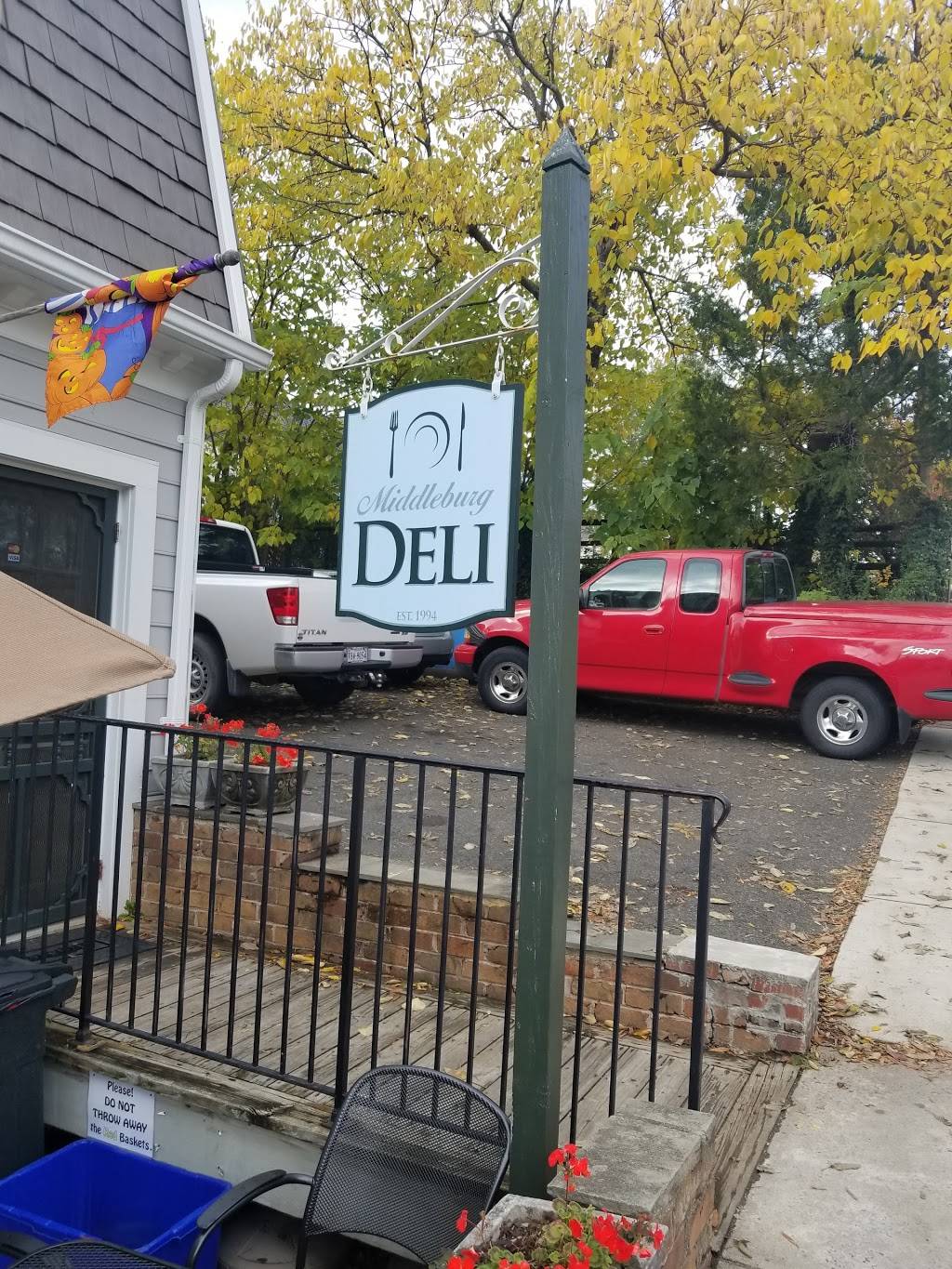 Middleburg Deli | restaurant | 2 N Liberty St, Middleburg, VA 20117, USA | 5406873456 OR +1 540-687-3456