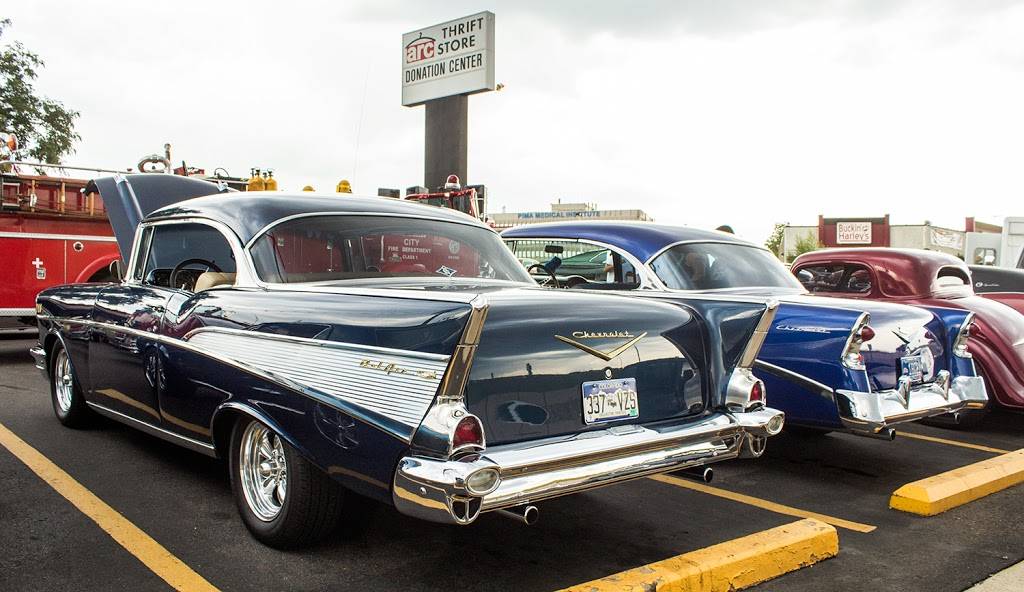 Smokin Daves BBQ & Brew | restaurant | 1551 Cortez St, Denver, CO 80221, USA | 3034307427 OR +1 303-430-7427