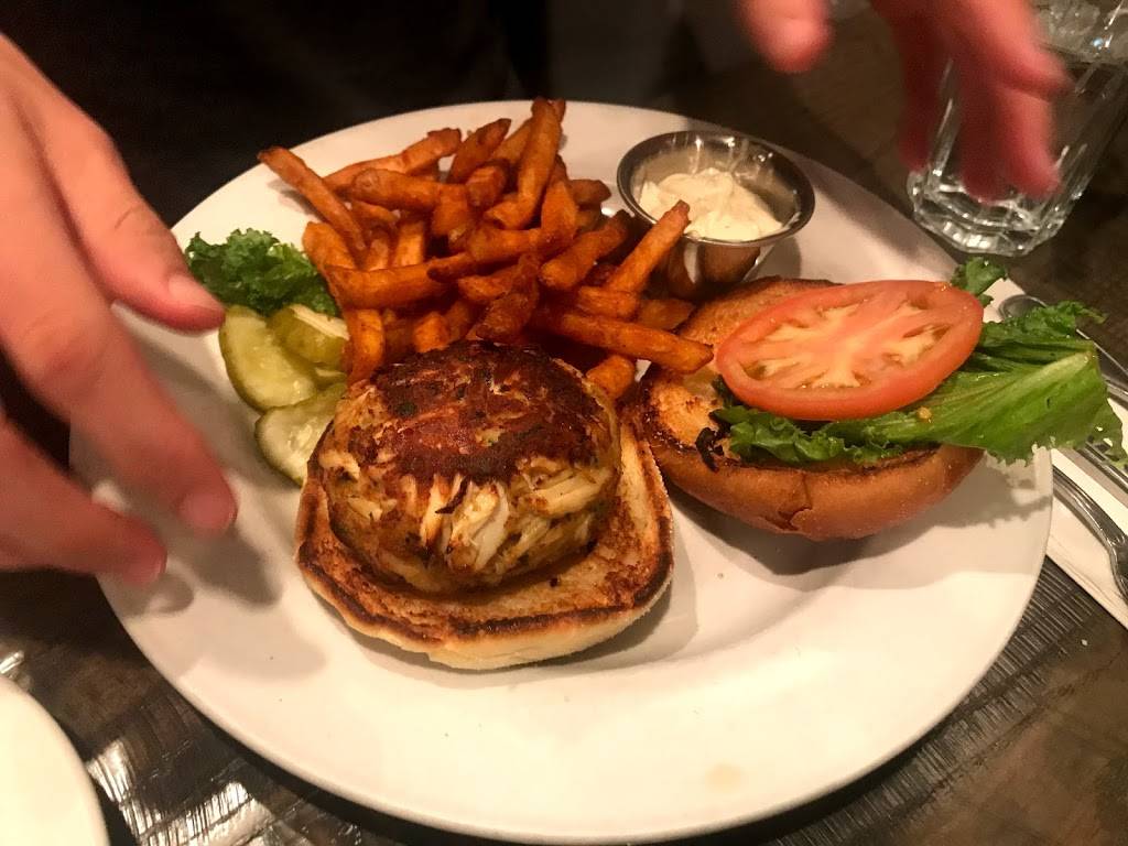 The Grill At Quarterfield Station | restaurant | 7704 Quarterfield Rd d, Glen Burnie, MD 21061, USA | 4107666446 OR +1 410-766-6446