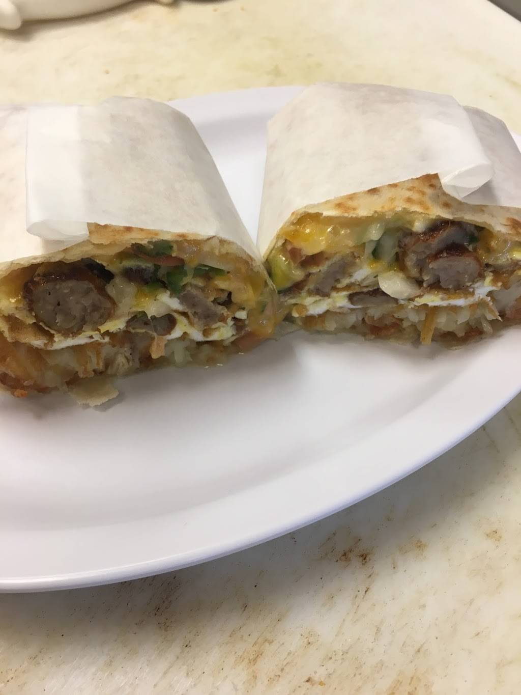 Country Diner | restaurant | J, 1063 W Ave E # 101, Lancaster, CA 93535, USA | 6617231576 OR +1 661-723-1576