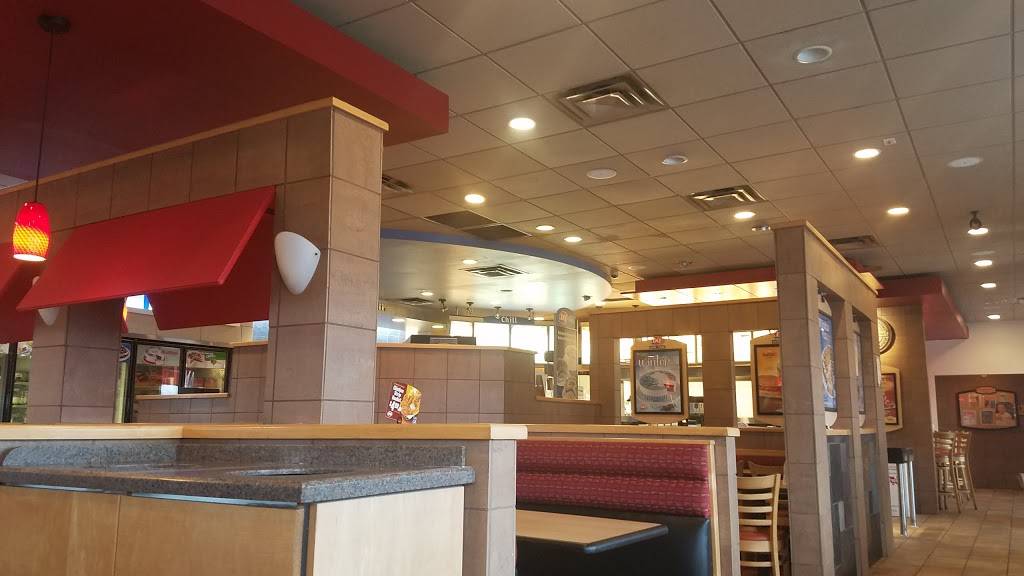 Dairy Queen Grill & Chill | restaurant | 13525 College Blvd, Olathe, KS 66215, USA | 9134511110 OR +1 913-451-1110