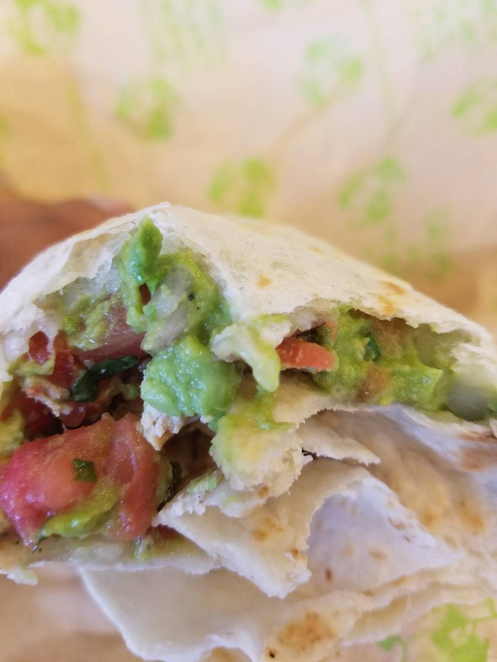 Baja Fresh Mexican Grill | restaurant | 3231-3233 Duke St, Alexandria, VA 22314, USA | 7038232888 OR +1 703-823-2888