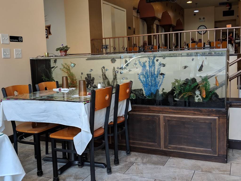 Cairo Kebab | restaurant | 1524 W Fullerton Ave, Chicago, IL 60614, USA | 7736878413 OR +1 773-687-8413