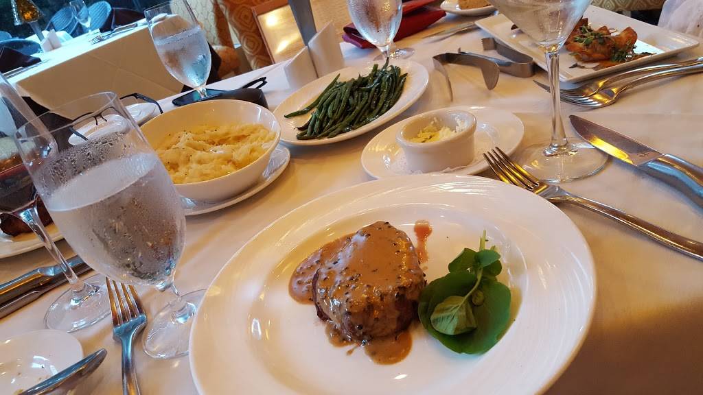 Eddie Merlots Prime Aged Beef and Seafood Pittsburgh | restaurant | Four Gateway Center, 444 Liberty Ave #100, Pittsburgh, PA 15222, USA | 4122357676 OR +1 412-235-7676