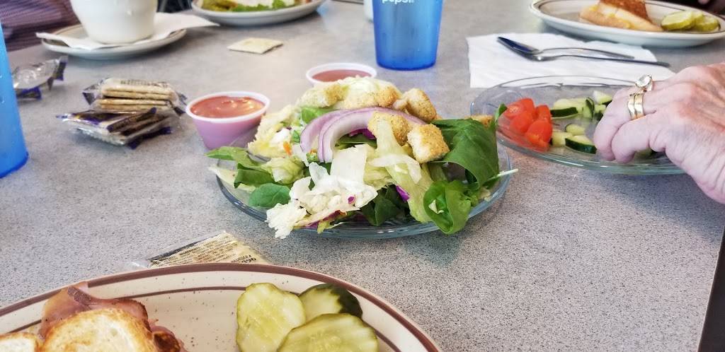 Breakwater Restaurant | restaurant | 1808 Lake Shore Dr E, Ashland, WI 54806, USA | 7156828388 OR +1 715-682-8388