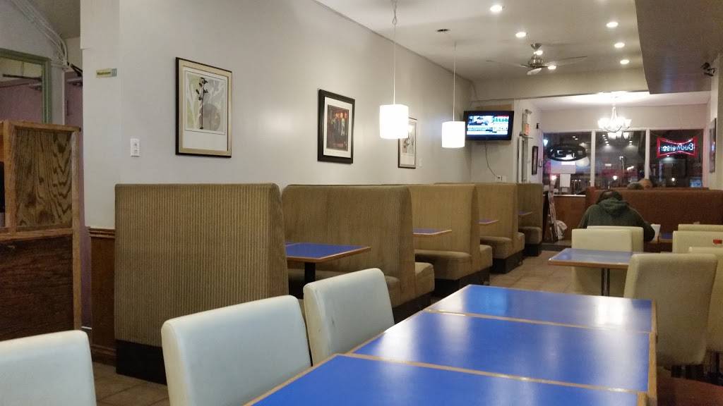 Tender Trap Restaurant | meal delivery | 580 Parliament St, Toronto, ON M4X 1P8, Canada | 4169205147 OR +1 416-920-5147