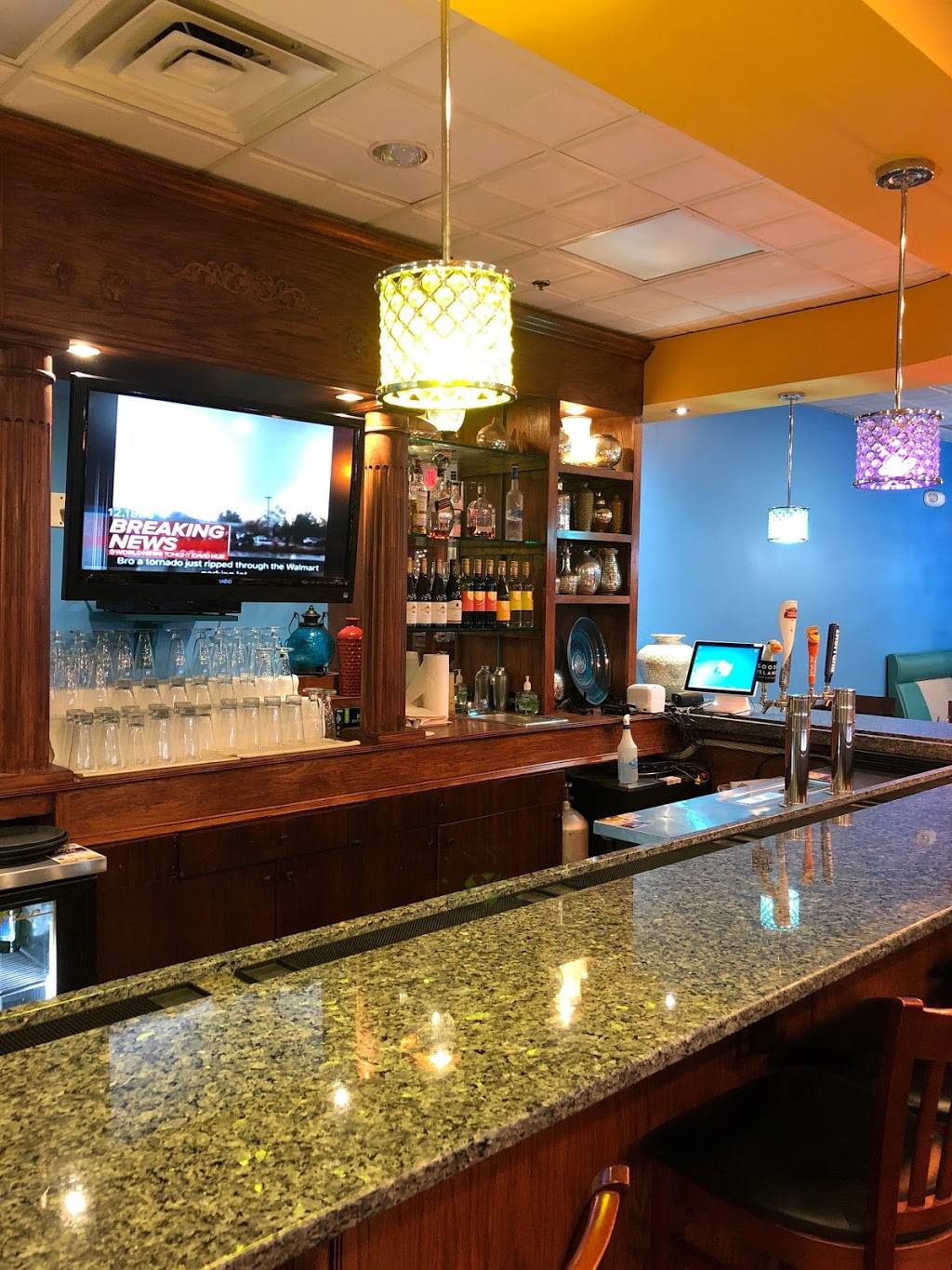 Everest Kitchen | restaurant | 43490 Yukon Dr #101, Ashburn, VA 20147, USA | 7037269333 OR +1 703-726-9333