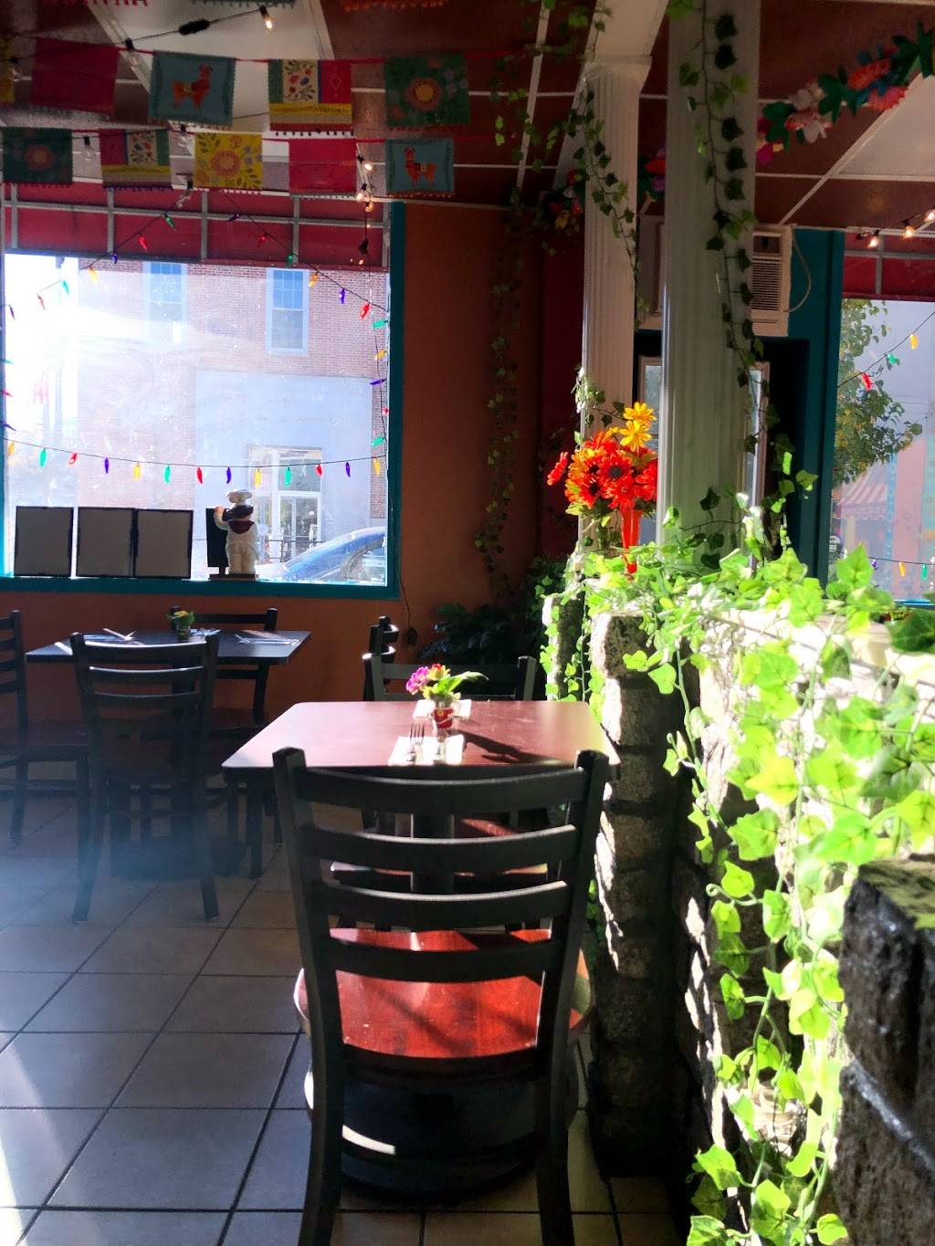 Camila’s bistro | restaurant | 334 Main St, Catskill, NY 12414, USA | 5187190393 OR +1 518-719-0393