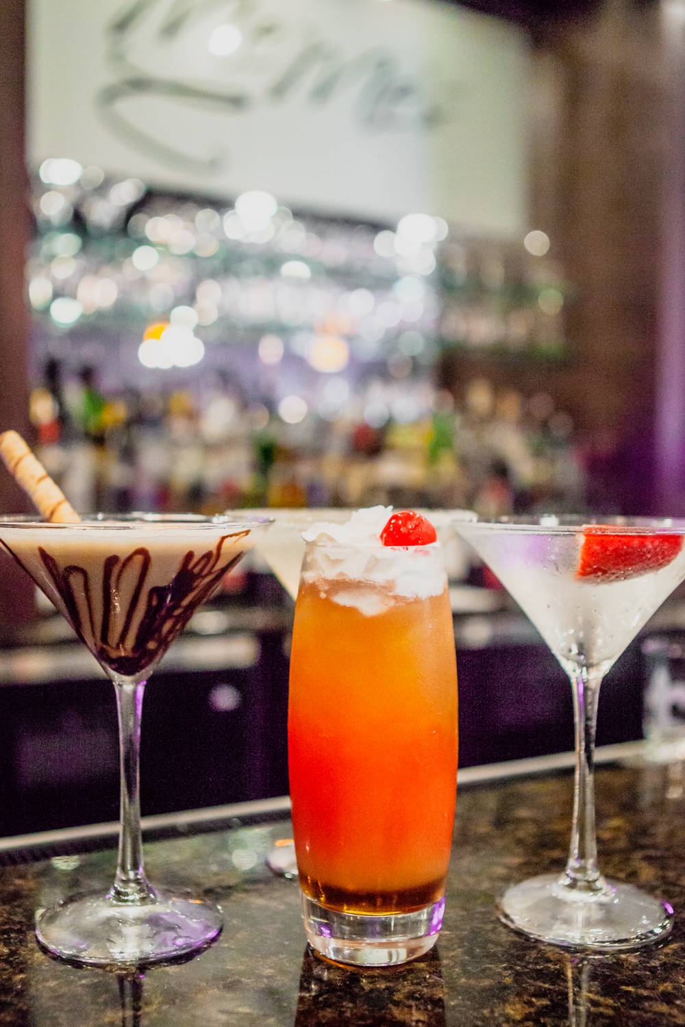 MeMes Bar & Grille | restaurant | 712 W Judge Perez Dr, Chalmette, LA 70043, USA | 5046444992 OR +1 504-644-4992