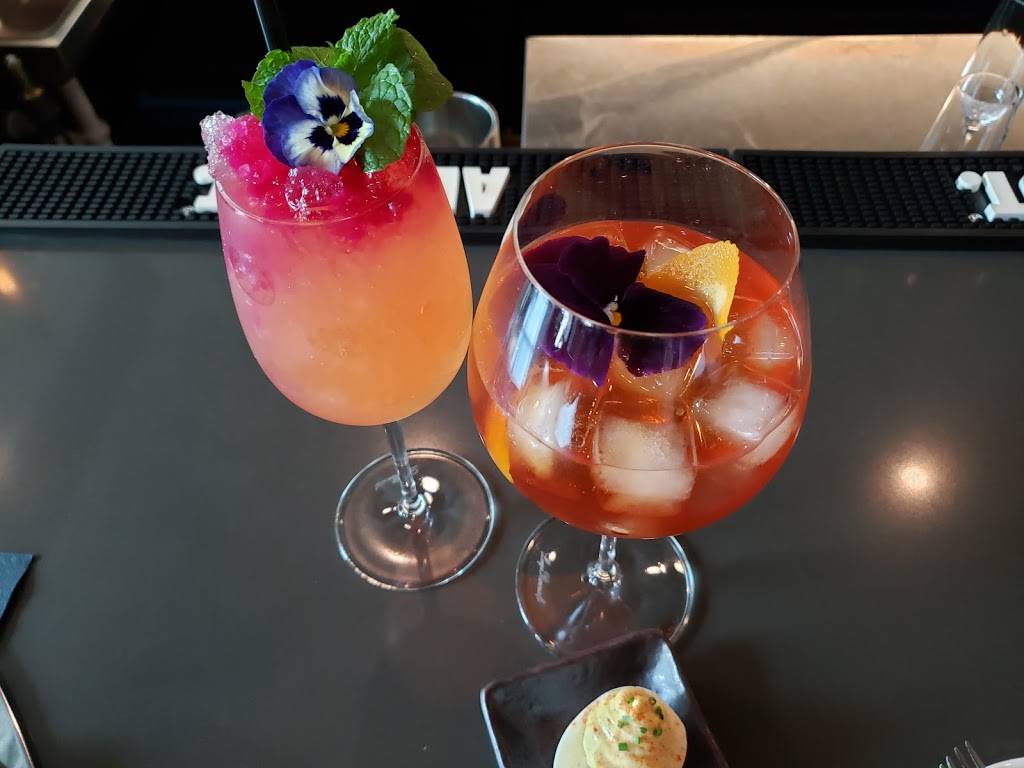 Siempre Algo | restaurant | 414 E Ohio St, Pittsburgh, PA 15212, USA | 4126529968 OR +1 412-652-9968