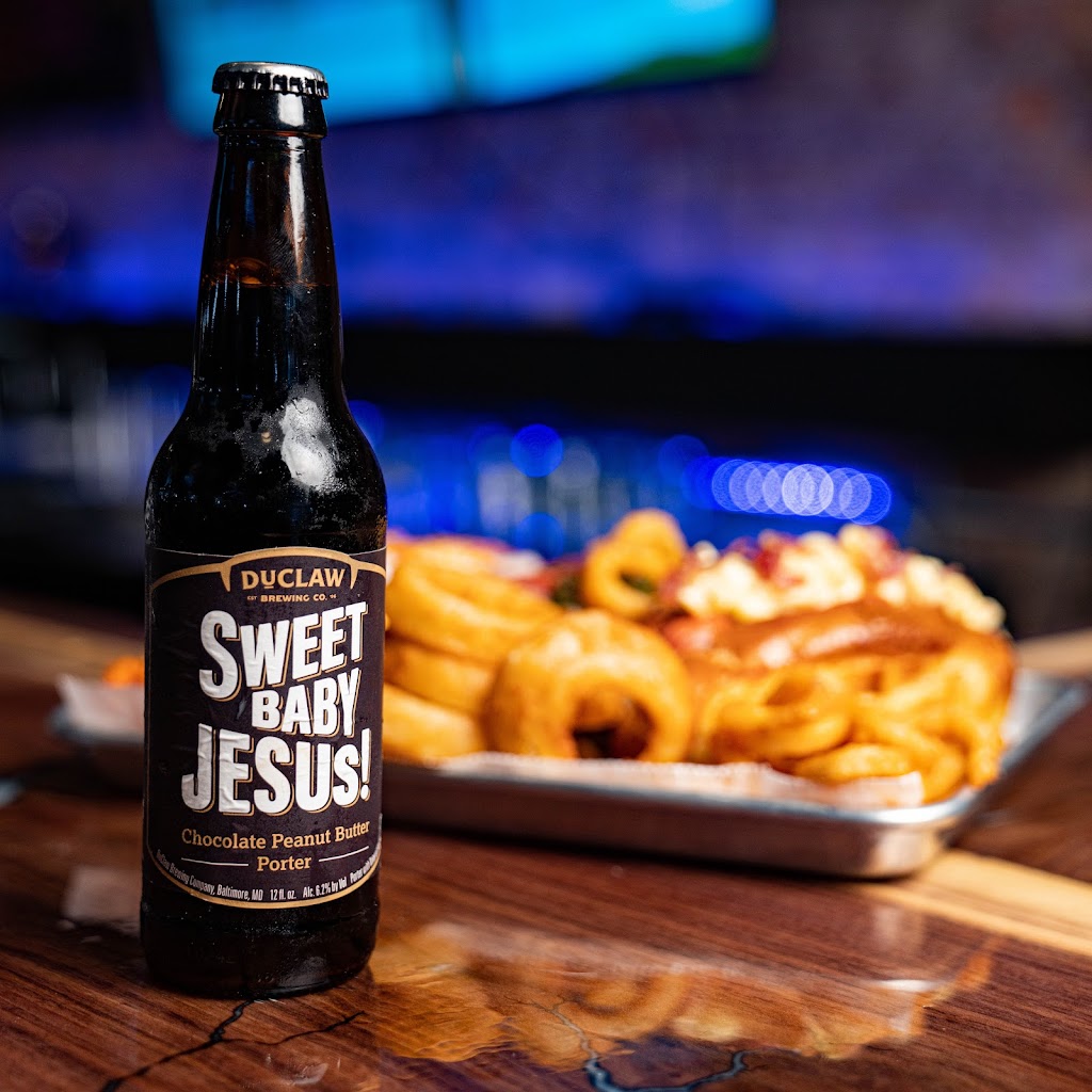 Mickeys Downtown | restaurant | 125 Franklin St, Clarksville, TN 37040, USA | 9314445050 OR +1 931-444-5050