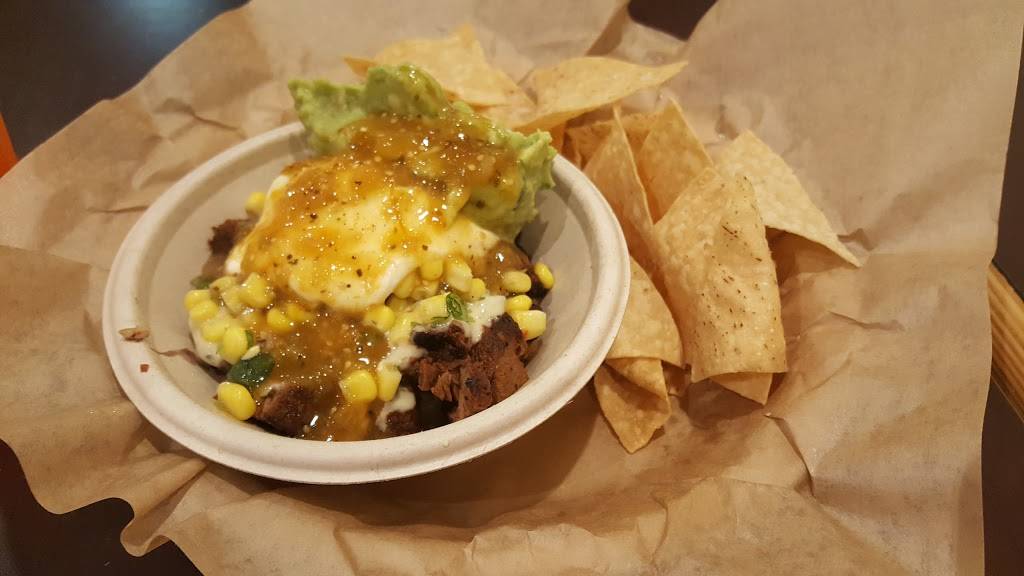 QDOBA Mexican Eats | restaurant | 1305 Veterans Pkwy Suite 500, Clarksville, IN 47129, USA | 8122062077 OR +1 812-206-2077