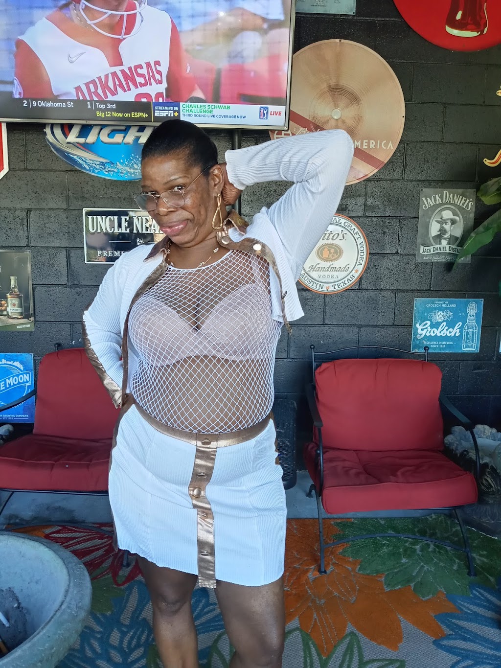 The Coliseum Billiards and Sports Bar | restaurant | 528 Haywood Rd, Greenville, SC 29607, USA | 8642883353 OR +1 864-288-3353