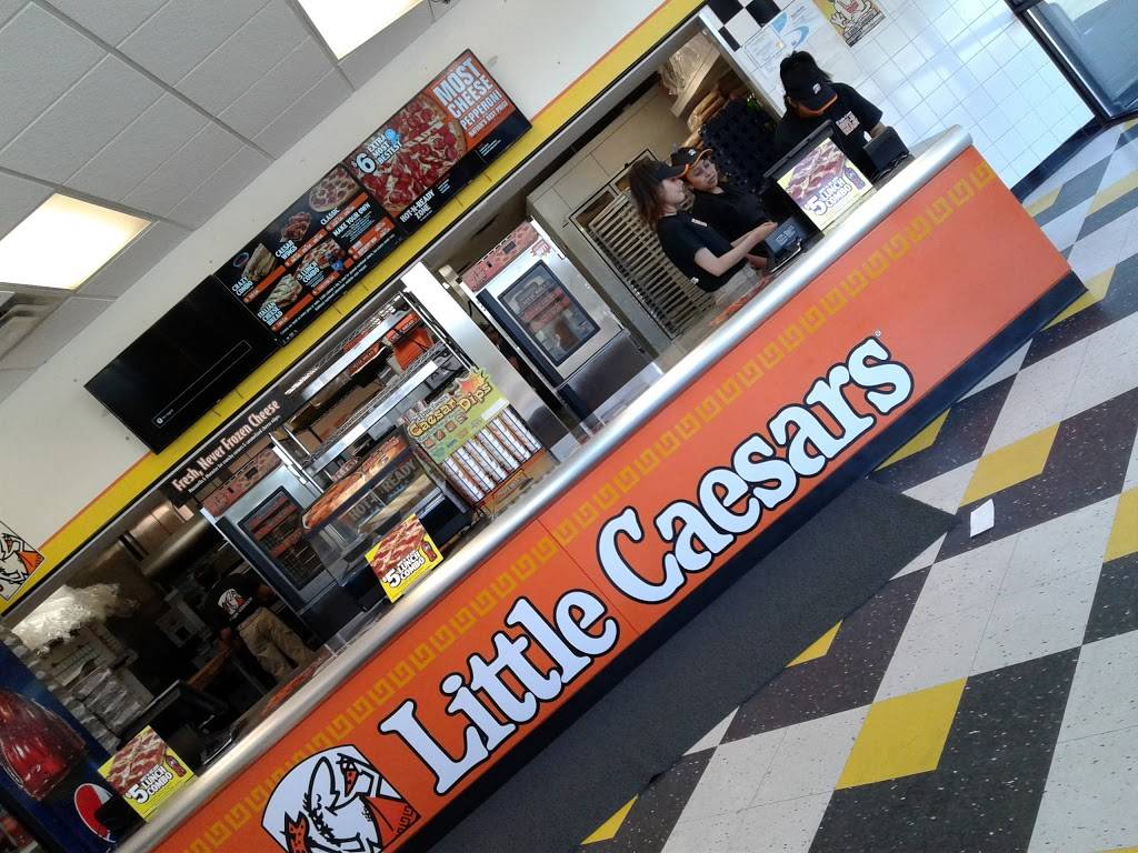 Little Caesars Pizza | meal takeaway | 3340 E 33rd St, Des Moines, IA 50317, USA | 5152628000 OR +1 515-262-8000