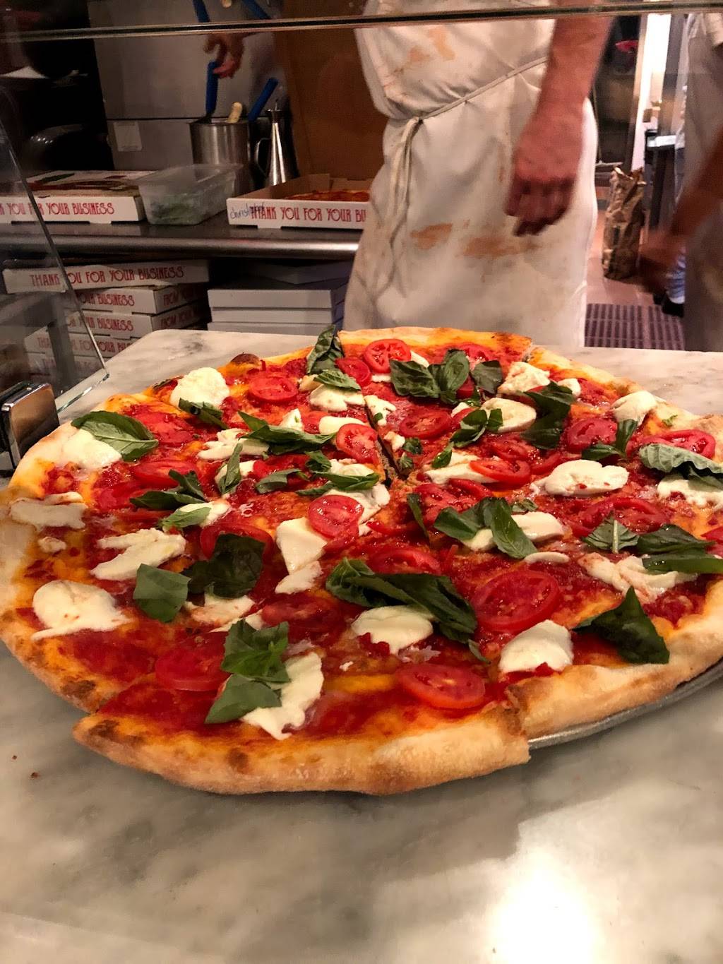 Joes Pizza | meal delivery | 111 Broadway, Santa Monica, CA 90401, USA | 3103959222 OR +1 310-395-9222