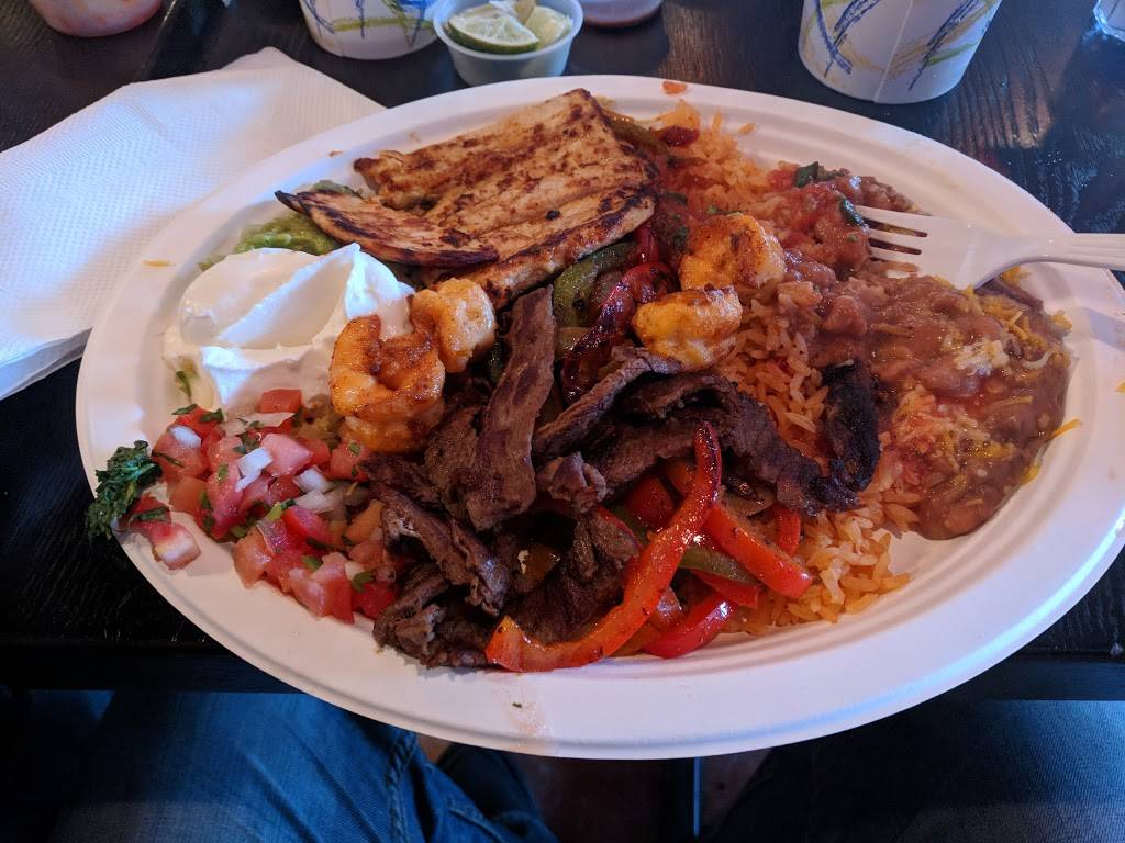 Great Mex | restaurant | 703 E Balboa Blvd, Newport Beach, CA 92661, USA | 9496750808 OR +1 949-675-0808