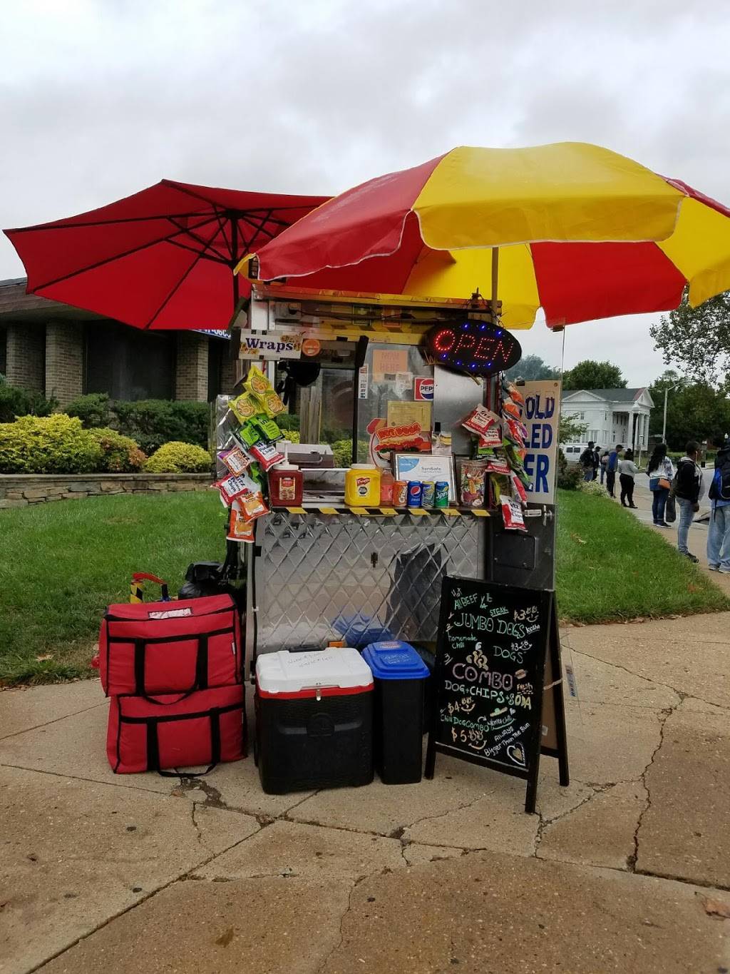 Navarros Grill | restaurant | 2300 Garrison Blvd, Baltimore, MD 21216, USA | 4438141056 OR +1 443-814-1056