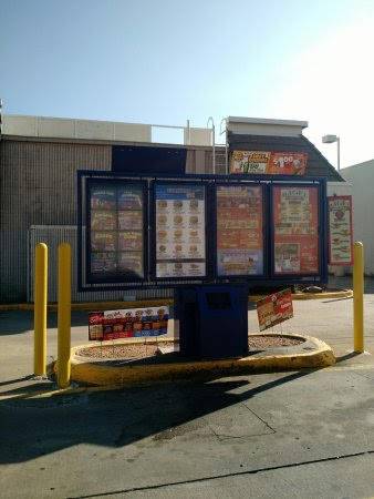 Braums Ice Cream & Burger Restaurant | restaurant | 1401 W Sunshine St, Springfield, MO 65803, USA | 4178631750 OR +1 417-863-1750