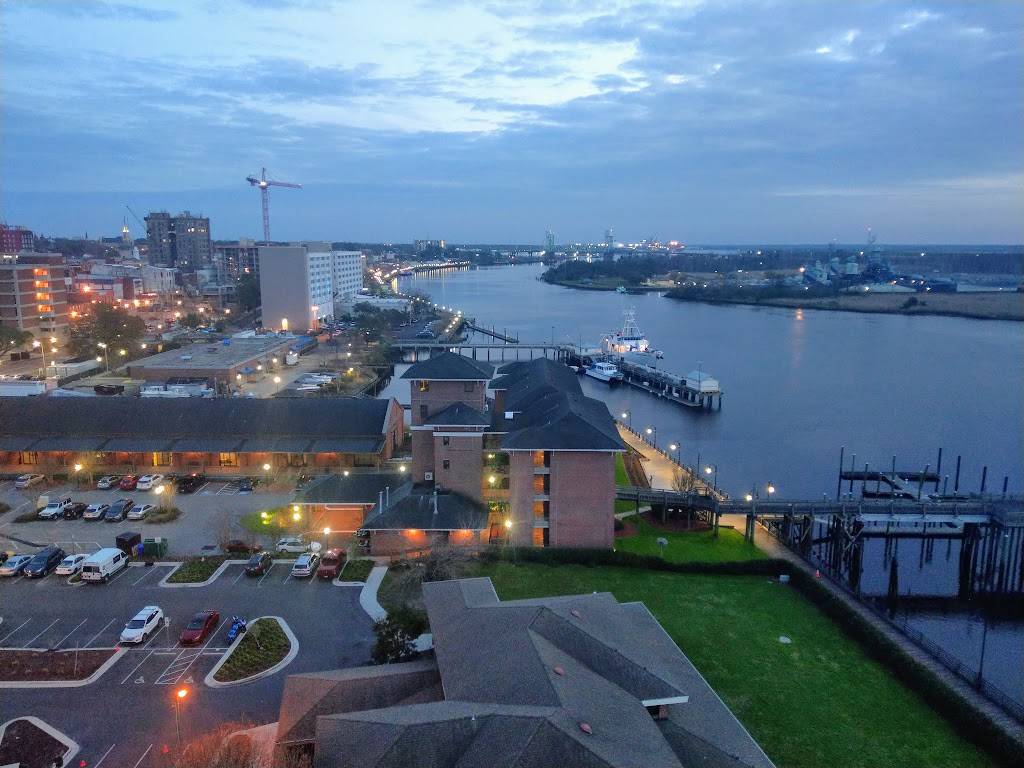 Cloud 9 Rooftop Bar | restaurant | 9 Estell Lee Pl, Wilmington, NC 28401, USA | 9107269227 OR +1 910-726-9227