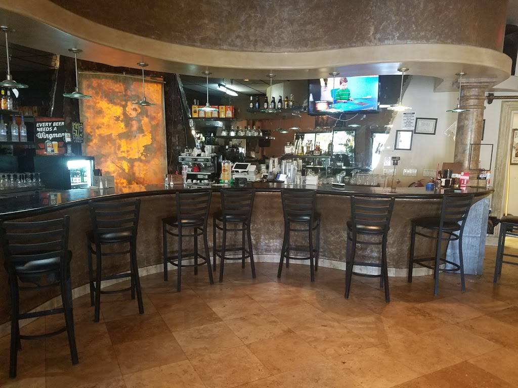 Divinos | restaurant | 3345 W Greenway Rd, Phoenix, AZ 85053, USA | 6024662930 OR +1 602-466-2930