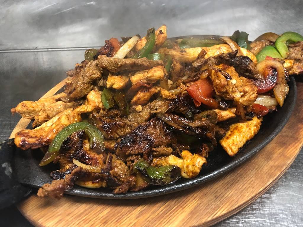 Casa Amigos Authentic Mexican Restaurant | restaurant | 7950 S, US-1, Port St. Lucie, FL 34952, USA | 7722042744 OR +1 772-204-2744