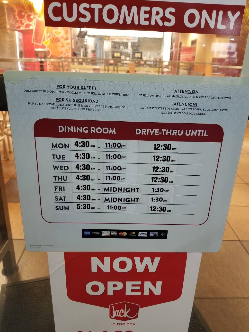 Jack in the Box | restaurant | 130 Cochran St, Simi Valley, CA 93065, USA | 8059550799 OR +1 805-955-0799