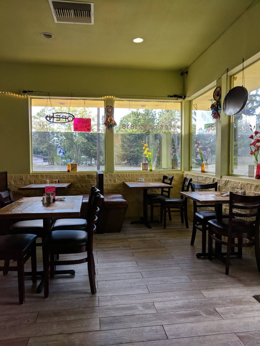 Arcoiris Mexican Restaurant | restaurant | 9124 Veterans Dr SW, Lakewood, WA 98498, USA | 2535821818 OR +1 253-582-1818