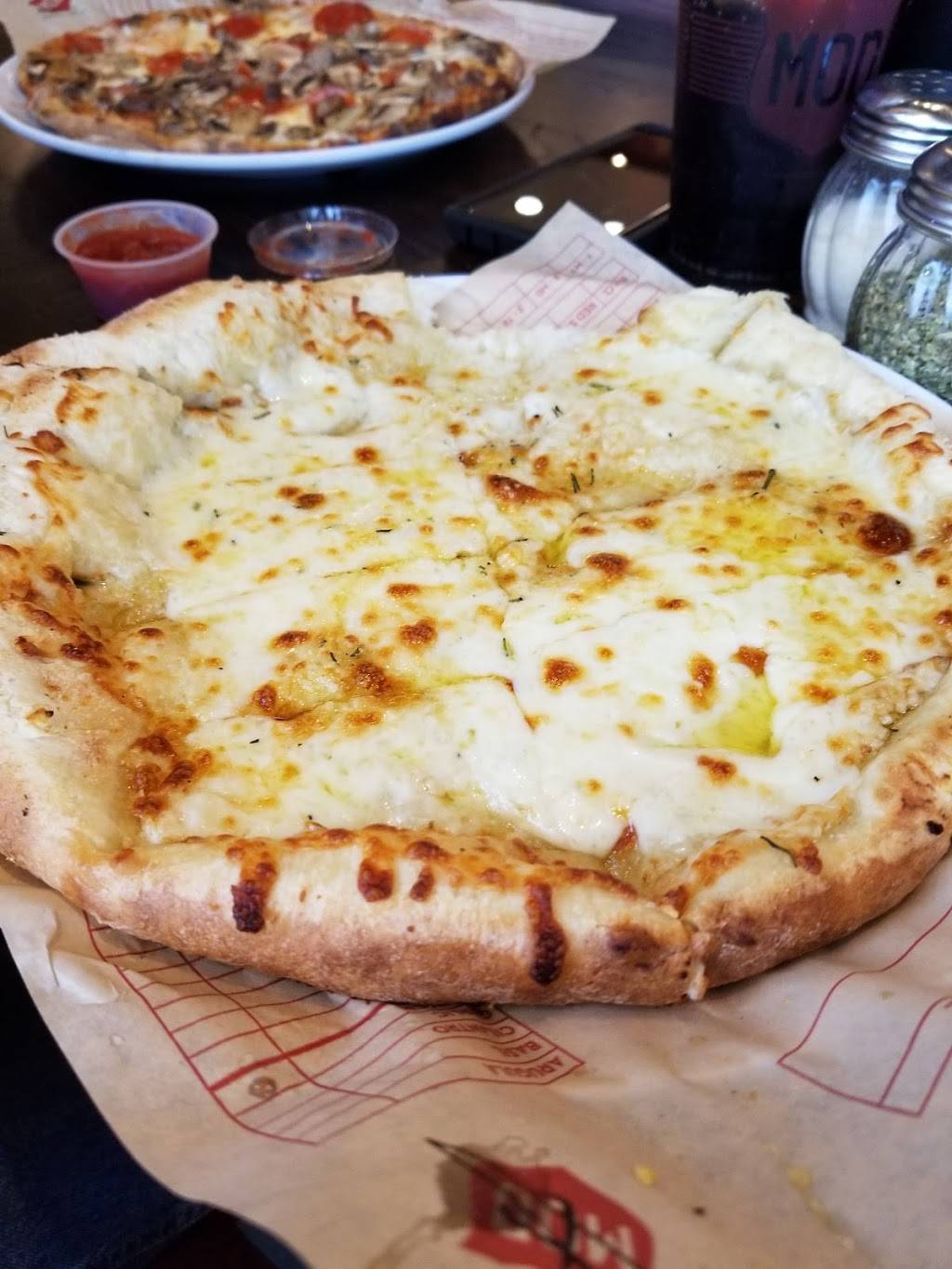 MOD Pizza | restaurant | 6360 Garth Rd #150, Baytown, TX 77521, USA | 3462331049 OR +1 346-233-1049