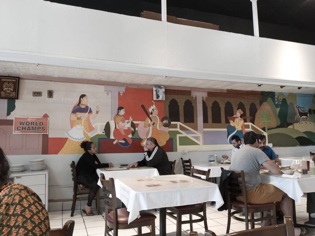 Al Hamra Indian Pizza & Curry | meal delivery | 3083 16th St, San Francisco, CA 94103, USA | 4156213935 OR +1 415-621-3935