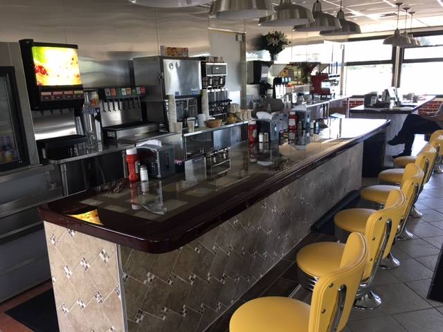 Milford Diner | restaurant | 886 Bridgeport Ave, Milford, CT 06460, USA | 2036932033 OR +1 203-693-2033