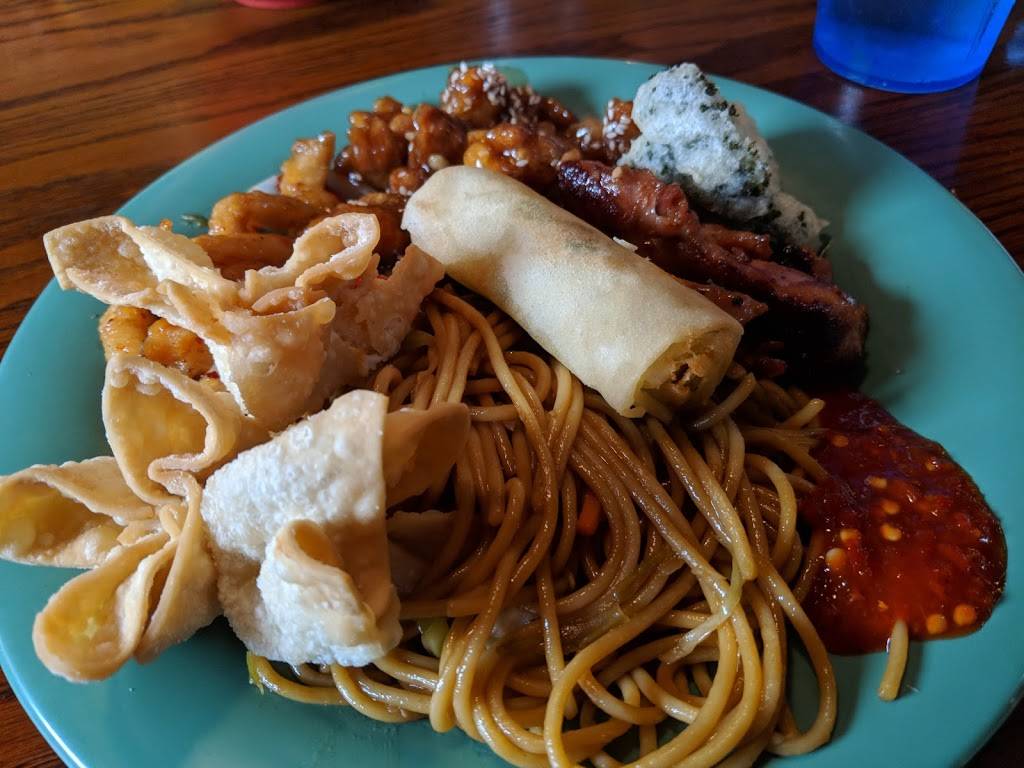 Great Wall Chinese Buffet | restaurant | 3215 S Wadsworth Blvd, Lakewood, CO 80227, USA | 7209631888 OR +1 720-963-1888