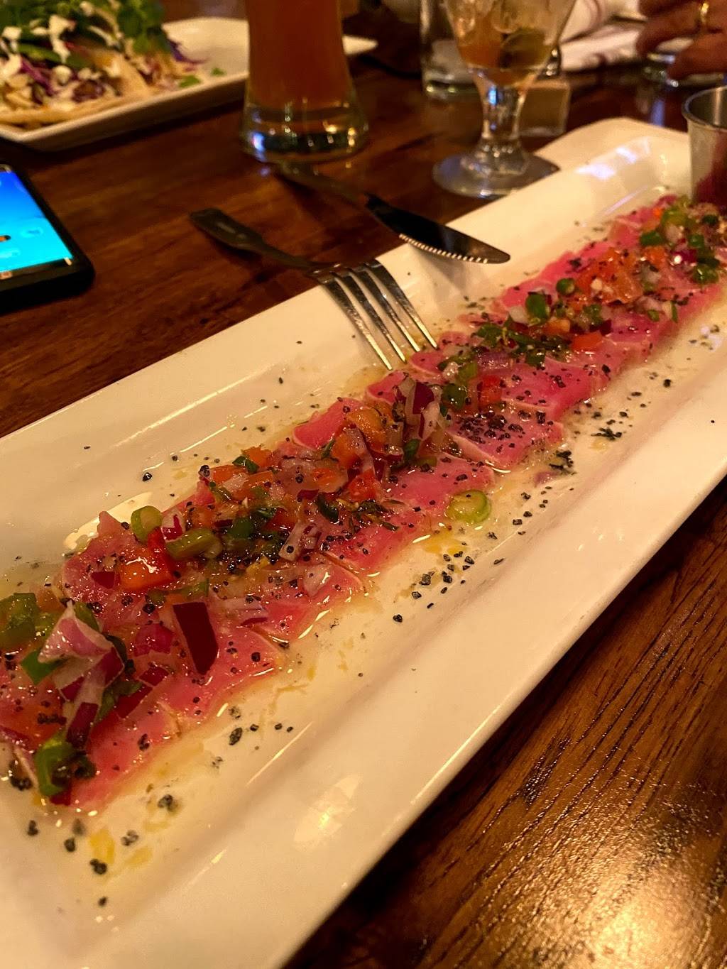 Crave Kitchen & Bar | restaurant | 631 N Resler Dr Suite B, El Paso, TX 79912, USA | 9155812213 OR +1 915-581-2213