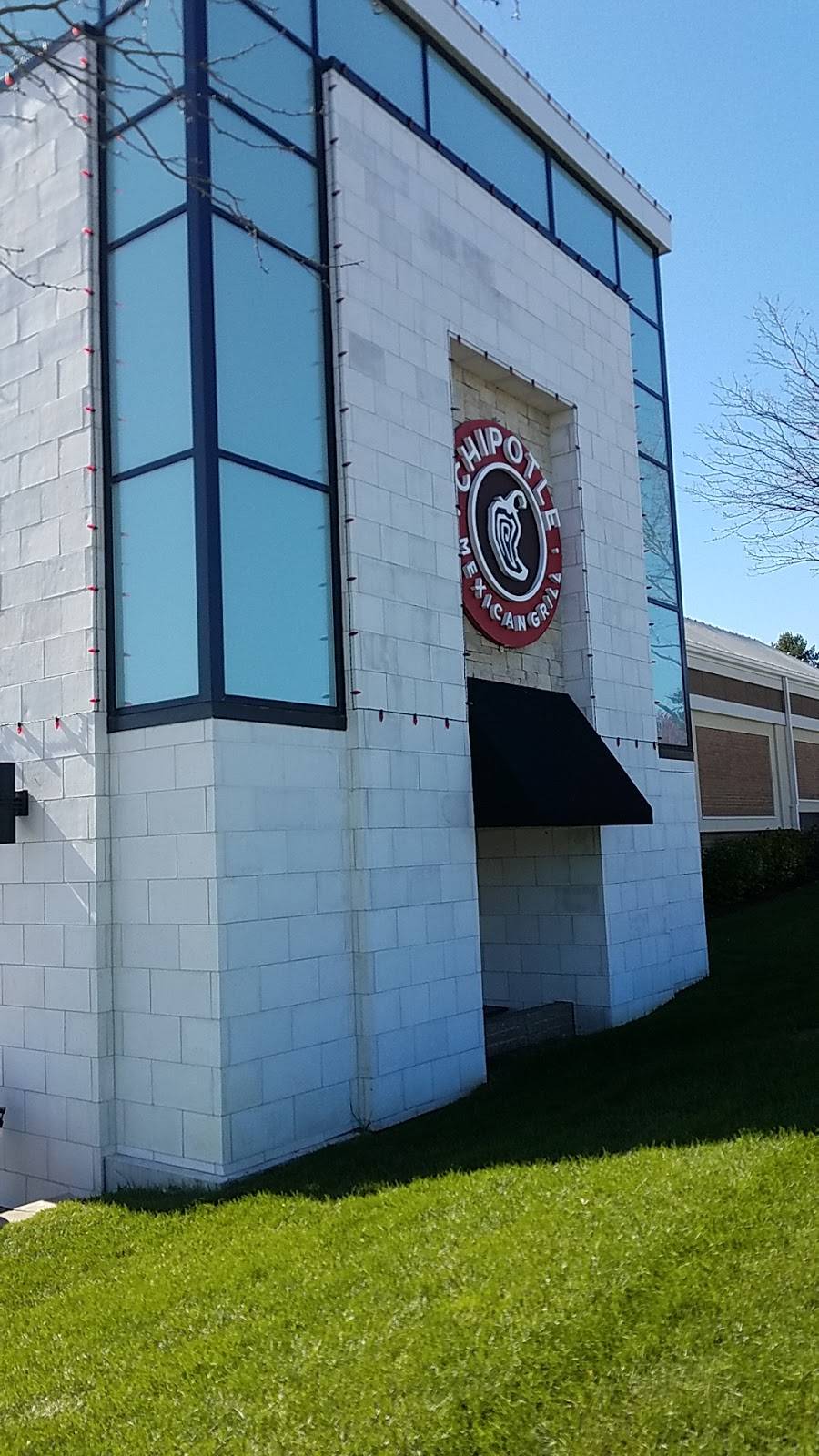 Chipotle Mexican Grill | restaurant | 5065 W 119th St, Leawood, KS 66209, USA | 9132324994 OR +1 913-232-4994