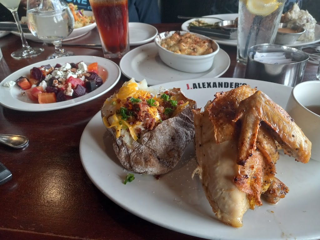 J. Alexanders Restaurant | restaurant | 6457 Bluebonnet Blvd, Baton Rouge, LA 70809, USA | 2257668630 OR +1 225-766-8630