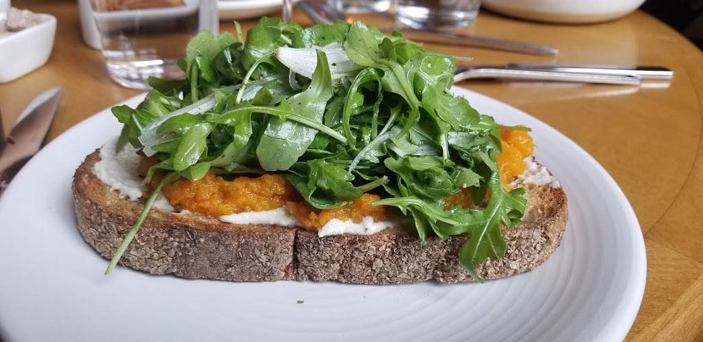 Fausto | restaurant | 348 Flatbush Ave, Brooklyn, NY 11238, USA | 9179091427 OR +1 917-909-1427