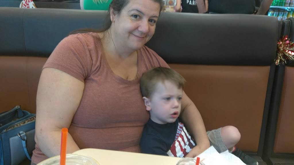 Dunkin Donuts | cafe | 11404 US-301, Riverview, FL 33569, USA | 8134430232 OR +1 813-443-0232