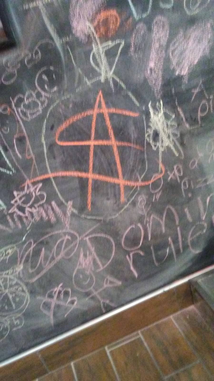 Dominos Pizza | meal delivery | 1353 Easton Ave, Bethlehem, PA 18018, USA | 6108652700 OR +1 610-865-2700