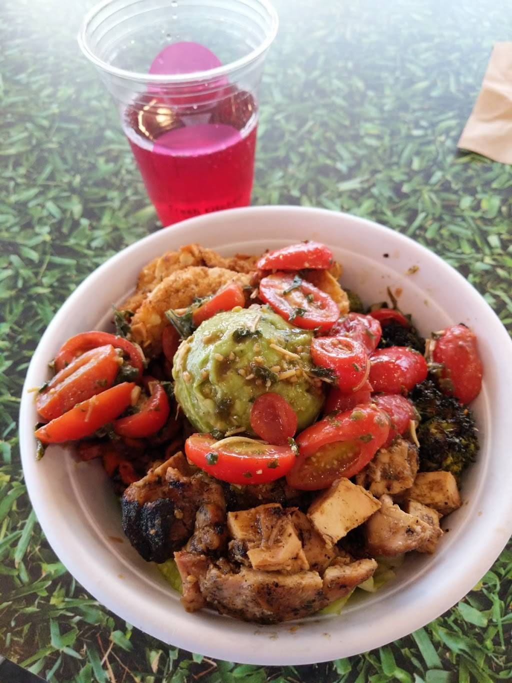 Fresh Kitchen | restaurant | 851 N. Alafaya Trail Q01, Orlando, FL 32828, USA | 4078662219 OR +1 407-866-2219